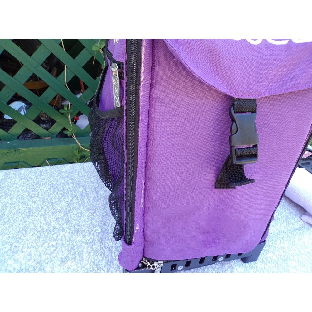 ZÜCA Sport Rolling Bag Purple Mobile Locker Built-in Seat Flashing LED Wheels - Picture 11 of 16